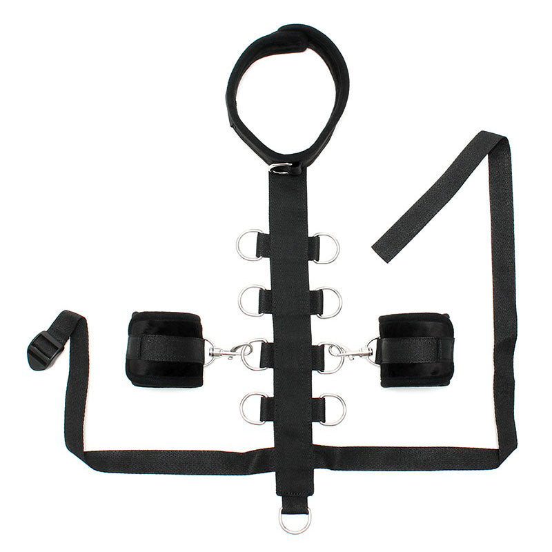 Black Padded Collar With Restraint Line And Cuffs - Eroticon Ltd