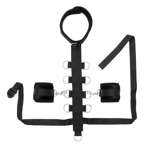 Black Padded Collar With Restraint Line And Cuffs - Eroticon Ltd